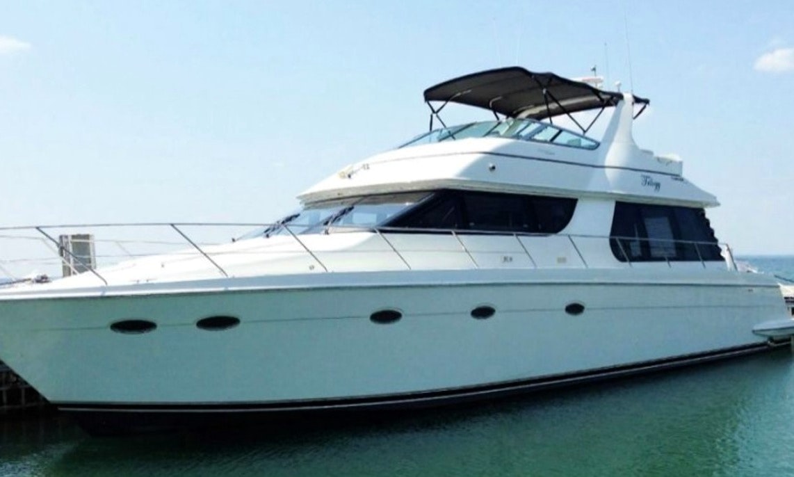 60 foot carver motor yacht